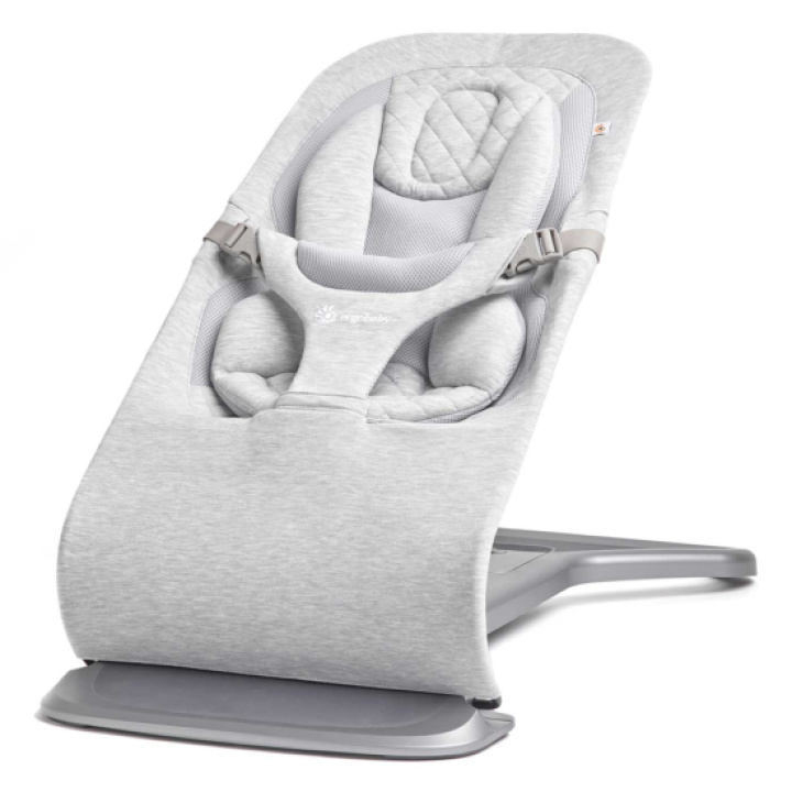 Ergobaby Evolve Babysitter, Light Grey i gruppen Förälder / Presenttips / Babyshower hos Köpbarnvagn (ERBAEVLBNCLTGRY)